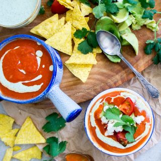 Mexicaanse tomatensoep met chilinachos