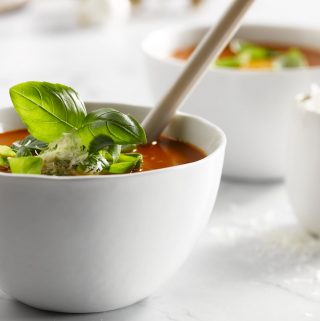 Tomatensoep met parmezaan