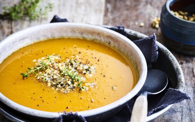 Pompoensoep Met Quinoa En Zwarte Bonen - Soepen.be