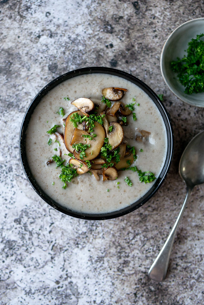 Romige champignonsoep met kastanjechampignons