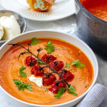 Geroosterde cherrytomatensoep met mascarpone